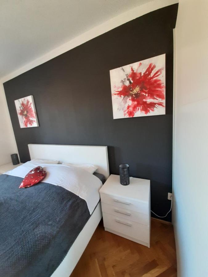 Family Time Appartement Split Buitenkant foto